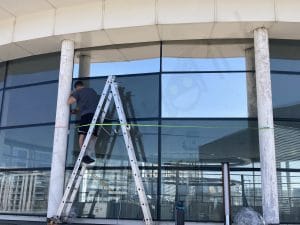 Folie solara pentru geamuri Centrul comercial Plazza Romania Chrome 285 XC silver 20